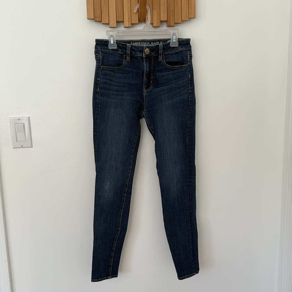 Women’s American Eagle Hi-Rise Jeggings, size 2R